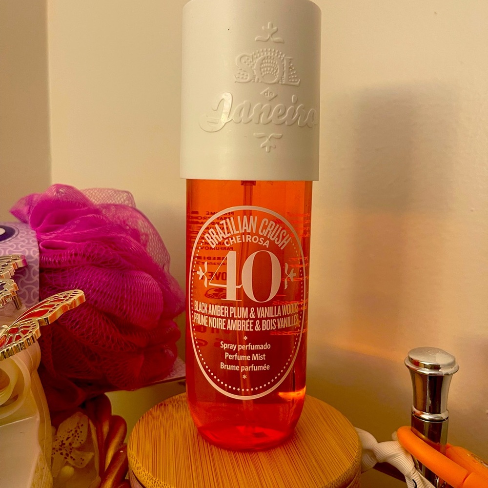 BRAZILIAN CRUSH CHEIROSA 40 8 OZ.  Never used each for individual sale